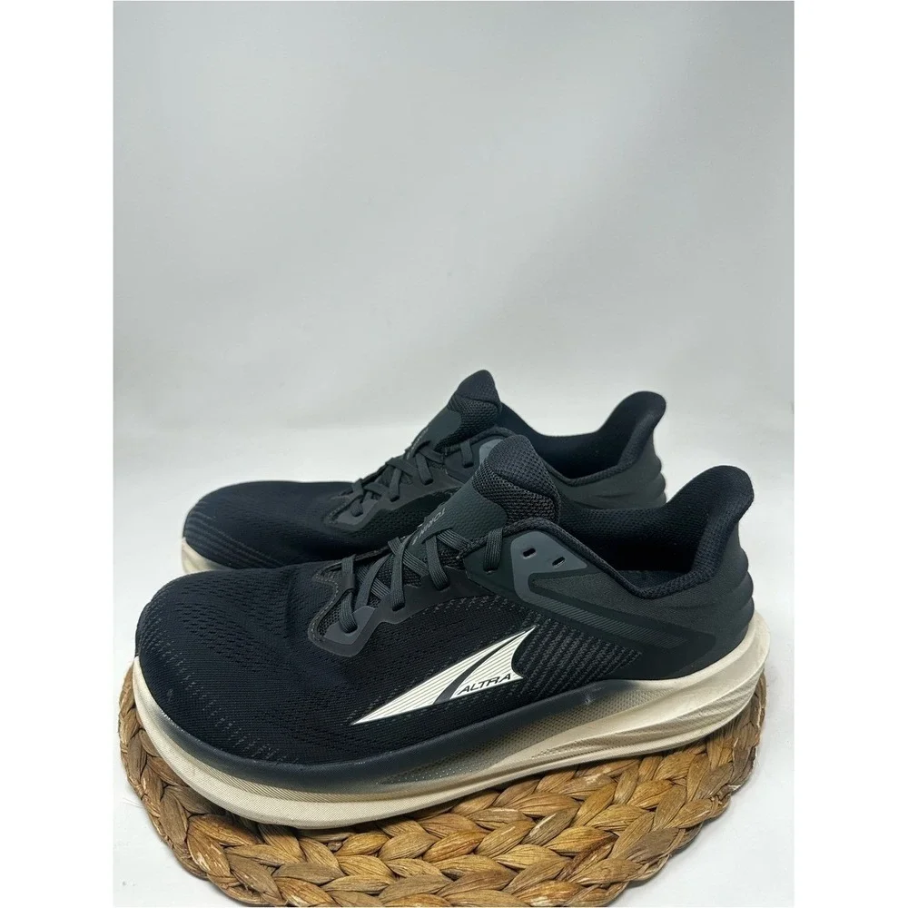 ALTRA Torin 8 Road Running Shoes Black White Size 10.5 Men's